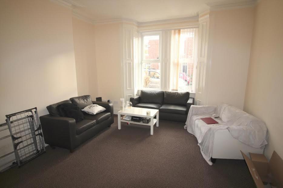 Large Rooms In Spacious House Share Newcastle upon Tyne Exterior photo